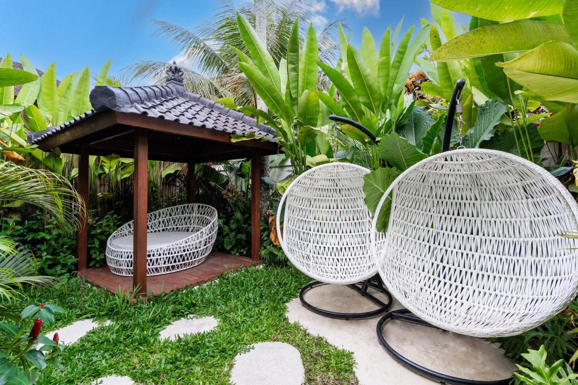 Exclusive New Villa In Ubud - 2Bdr, Massive Pool - Ultimate Luxury ภายนอก รูปภาพ